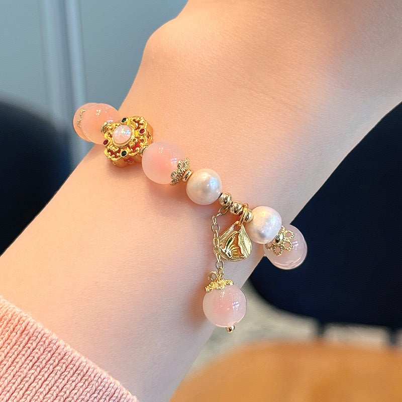 Handmade Enchanting Agate Bracelet – Fairy Style, Lucky Cat & Butterfly Charm, Sweet Boho Gift for Women