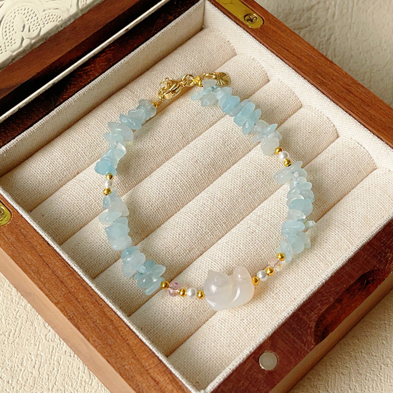 "Fresh & Natural" Series: Premium Natural Crystal Chip Bracelet and Necklace Set — Minimalist Chic and Resort-Style Jewelry for Women