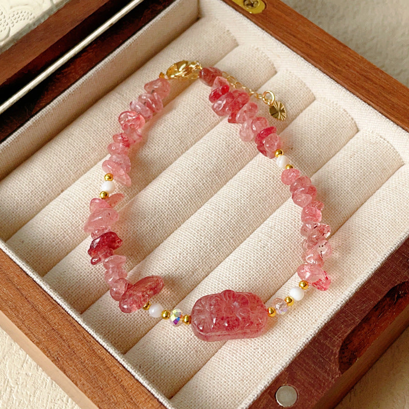 "Fresh & Natural" Series: Premium Natural Crystal Chip Bracelet and Necklace Set — Minimalist Chic and Resort-Style Jewelry for Women