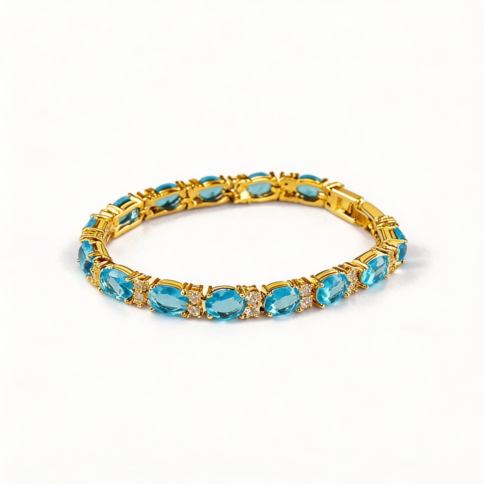 Zircon crystal inlaid bracelet, women's jewelry, colorfast, fashionable and simple.