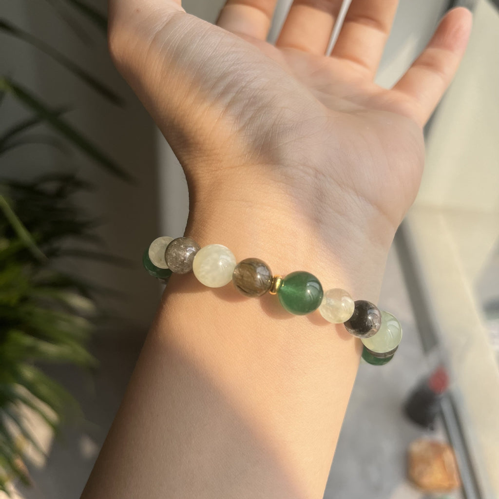 [Wanmuchun] Natural Green Phantom Quartz Green Rutilated Quartz and Prehnite—Forest-Style Beaded Bracelet | Featuring Xiuyan Jade and Green Strawberry Quartz—Versatile & Stylish