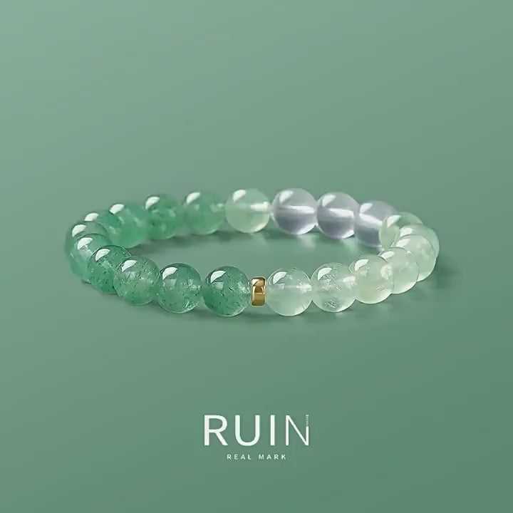 Natural green crystal bracelet with strawberry quartz high-end crystal bracelet for women.