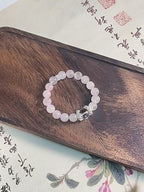 Natural pink crystal beaded bracelet for women, fresh and sweet, old mine horse pink and white crystal top bead bracelet jewelry.